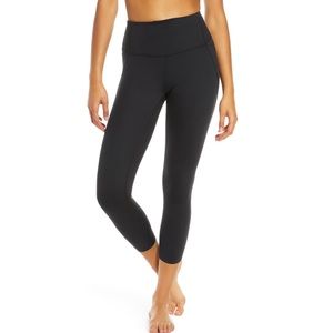 ZELLA | cropped legging